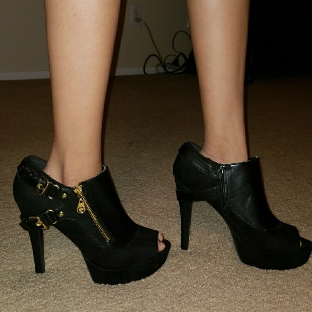 Guess Ankle Boots